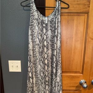 Snakeskin Print Sleeveless Dress